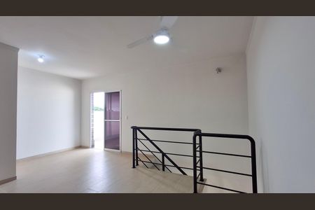 Apartamento à venda com 120m², 3 quartos e 2 vagas Apartamento à venda com 120m², 3 quartos e 2 vagasPiso superior