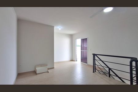 Apartamento à venda com 120m², 3 quartos e 2 vagas Apartamento à venda com 120m², 3 quartos e 2 vagasPiso superior