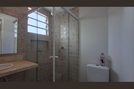 Apartamento à venda com 120m², 3 quartos e 2 vagas Apartamento à venda com 120m², 3 quartos e 2 vagasBanheiro