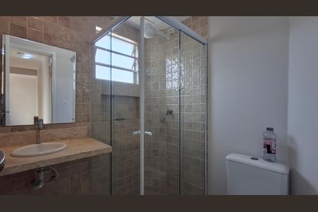 Apartamento à venda com 120m², 3 quartos e 2 vagas Apartamento à venda com 120m², 3 quartos e 2 vagasBanheiro