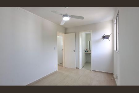 Apartamento à venda com 120m², 3 quartos e 2 vagas Apartamento à venda com 120m², 3 quartos e 2 vagasSuíte