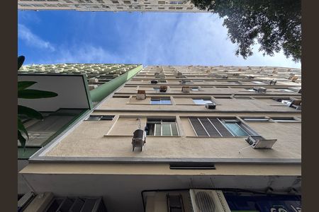 Apartamento à venda com 20m², 1 quarto e sem vaga Apartamento à venda com 20m², 1 quarto e sem vagaFachada
