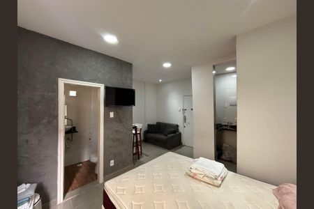 Quarto de apartamento à venda com 1 quarto, 20m² em Copacabana, Rio de Janeiro