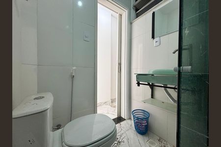 Apartamento à venda com 45m², 1 quarto e sem vagaBanheiro social