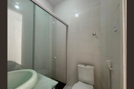 Apartamento à venda com 45m², 1 quarto e sem vagaBanheiro social