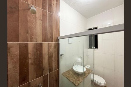 Apartamento à venda com 70m², 1 quarto e sem vagaBanheiro social