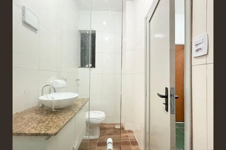 Apartamento à venda com 70m², 1 quarto e sem vagaBanheiro social