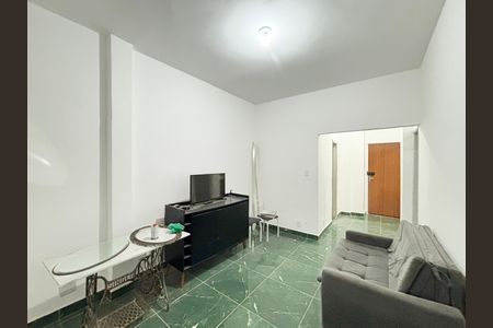 Apartamento à venda com 70m², 1 quarto e sem vagaSala