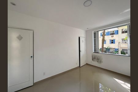 Apartamento à venda com 60m², 1 quarto e sem vaga Apartamento à venda com 60m², 1 quarto e sem vagaSuíte