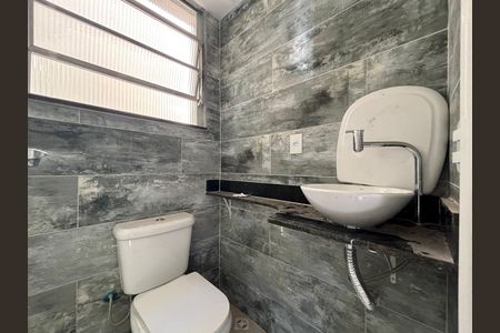 Apartamento à venda com 60m², 1 quarto e sem vaga Apartamento à venda com 60m², 1 quarto e sem vagaSuíte - banheiro