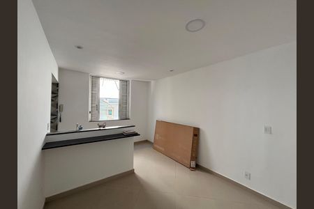 Apartamento à venda com 60m², 1 quarto e sem vaga Apartamento à venda com 60m², 1 quarto e sem vagaSala/cozinha