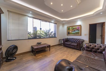 Sala de casa à venda com 3 quartos, 180m² em Vila Sao Francisco, São Paulo