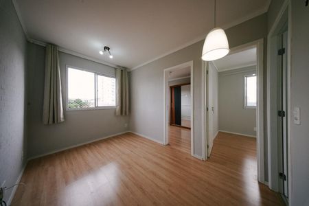 Sala de apartamento para alugar com 2 quartos, 38m² em Vila Ré, São Paulo