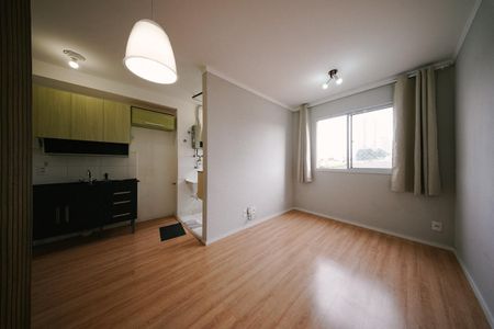 Sala de apartamento para alugar com 2 quartos, 38m² em Vila Ré, São Paulo