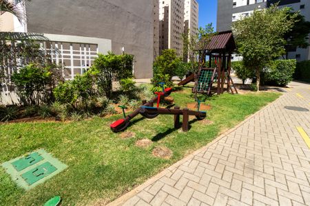Apartamento para alugar com 31m², 1 quarto e sem vaga Apartamento para alugar com 31m², 1 quarto e sem vagaÁrea comum - Playground