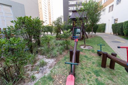 Apartamento para alugar com 31m², 1 quarto e sem vaga Apartamento para alugar com 31m², 1 quarto e sem vagaÁrea comum - Playground