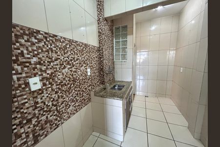 Apartamento para alugar com 60m², 2 quartos e sem vagaCozinha