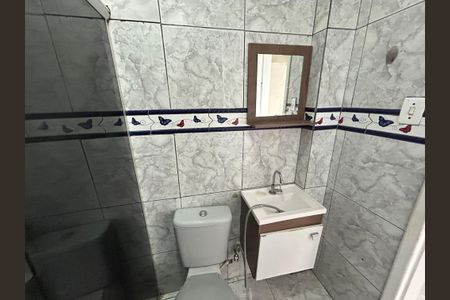 Apartamento para alugar com 60m², 2 quartos e sem vagaBanheiro