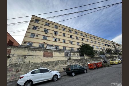 Apartamento para alugar com 60m², 2 quartos e sem vagaFachada + placa