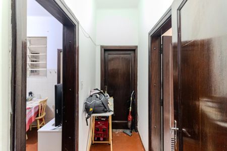 Apartamento à venda com 110m², 2 quartos e sem vaga Apartamento à venda com 110m², 2 quartos e sem vagaCorredor