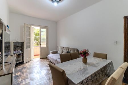 Apartamento à venda com 110m², 2 quartos e sem vaga Apartamento à venda com 110m², 2 quartos e sem vagaSala