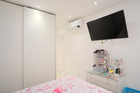 Apartamento à venda com 81m², 2 quartos e 2 vagasSuíte