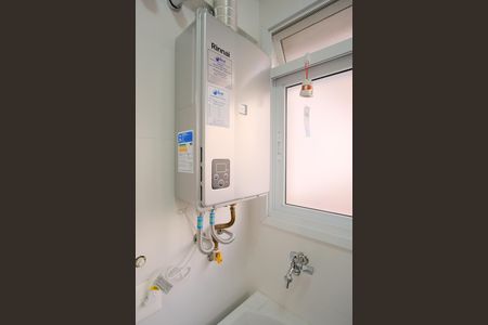 Apartamento à venda com 81m², 2 quartos e 2 vagasÁrea de Serviço