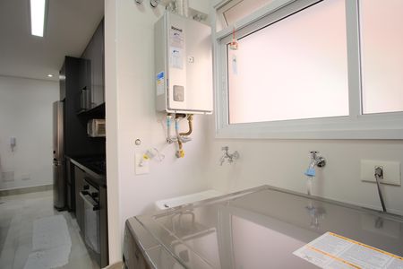 Apartamento à venda com 81m², 2 quartos e 2 vagasÁrea de Serviço