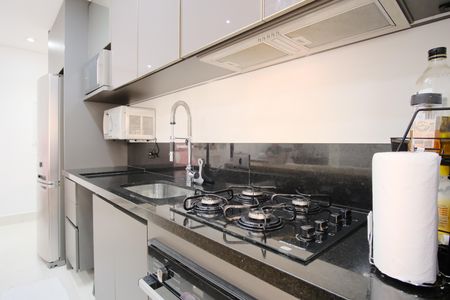 Apartamento à venda com 81m², 2 quartos e 2 vagasCozinha