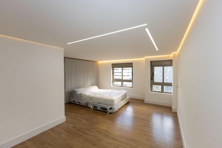 Apartamento à venda com 341m², 4 quartos e 5 vagas Apartamento à venda com 341m², 4 quartos e 5 vagasSuíte 1