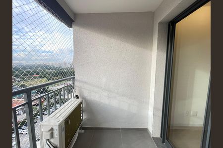 Apartamento para alugar com 28m², 1 quarto e sem vaga Apartamento para alugar com 28m², 1 quarto e sem vagaVaranda