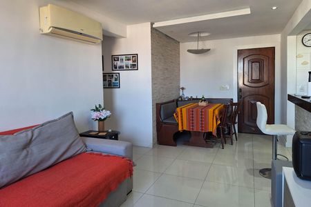 Apartamento para alugar com 71m², 2 quartos e 1 vaga Apartamento para alugar com 71m², 2 quartos e 1 vagaSala