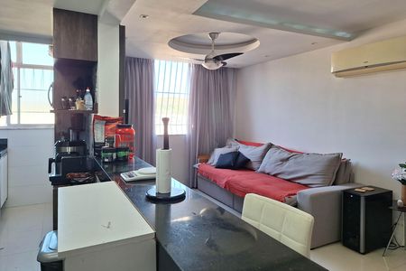 Apartamento para alugar com 71m², 2 quartos e 1 vaga Apartamento para alugar com 71m², 2 quartos e 1 vagaCozinha