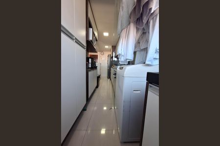 Apartamento para alugar com 71m², 2 quartos e 1 vaga Apartamento para alugar com 71m², 2 quartos e 1 vagaÁrea de Serviço