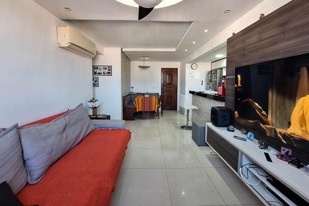 Apartamento para alugar com 71m², 2 quartos e 1 vaga Apartamento para alugar com 71m², 2 quartos e 1 vagaSala