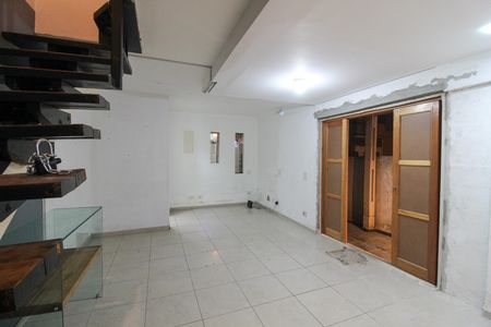 Sala de casa para alugar com 3 quartos, 104m² em Vila Butantã, São Paulo