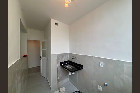 Apartamento à venda com 70m², 2 quartos e sem vaga Apartamento à venda com 70m², 2 quartos e sem vagaÁrea de serviço