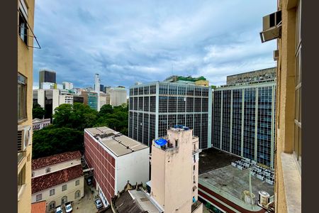 Apartamento à venda com 70m², 2 quartos e sem vaga Apartamento à venda com 70m², 2 quartos e sem vagaÁrea de serviço - vista livre para os Arcos da Lapa