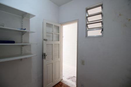 Casa de condomínio para alugar com 130m², 4 quartos e 1 vagaQuarto de Serviço