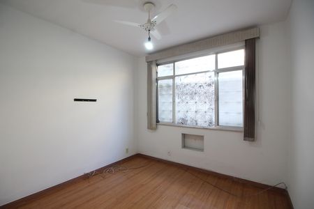 Casa de condomínio para alugar com 130m², 4 quartos e 1 vagaQuarto 2