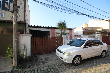 Casa de condomínio para alugar com 130m², 4 quartos e 1 vagaFachada