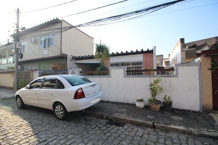 Casa de condomínio para alugar com 130m², 4 quartos e 1 vagaFachada