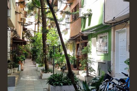 Apartamento para alugar com 80m², 1 quarto e sem vagaFachada