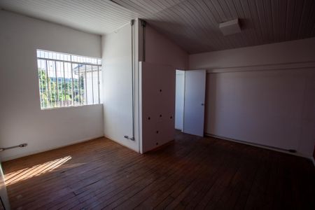 Casa para alugar com 600m², 6 quartos e 4 vagas