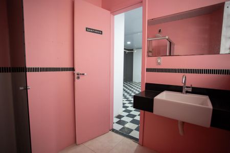 Casa para alugar com 600m², 6 quartos e 4 vagas