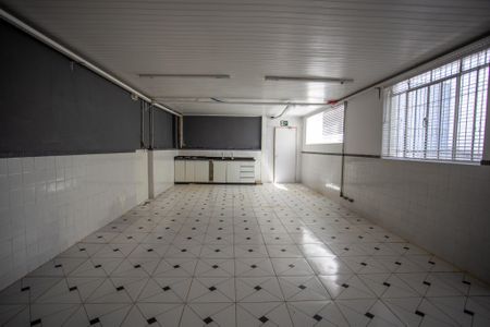 Casa para alugar com 600m², 6 quartos e 4 vagas