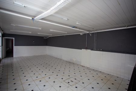 Casa para alugar com 600m², 6 quartos e 4 vagas