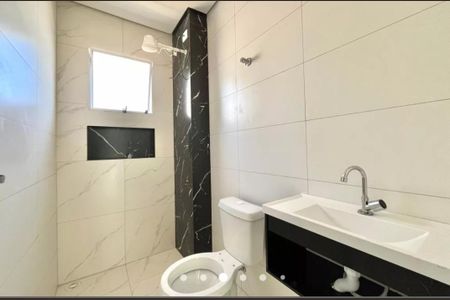 Apartamento para alugar com 35m², 2 quartos e sem vaga Apartamento para alugar com 35m², 2 quartos e sem vagaBanheiro