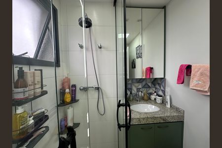 Apartamento à venda com 87m², 2 quartos e 1 vaga Apartamento à venda com 87m², 2 quartos e 1 vagaBanheiro da Suíte 1