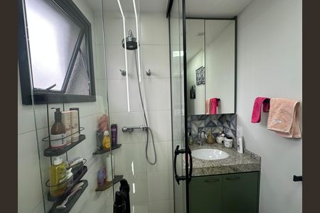 Apartamento à venda com 87m², 2 quartos e 1 vaga Apartamento à venda com 87m², 2 quartos e 1 vagaBanheiro da Suíte 1